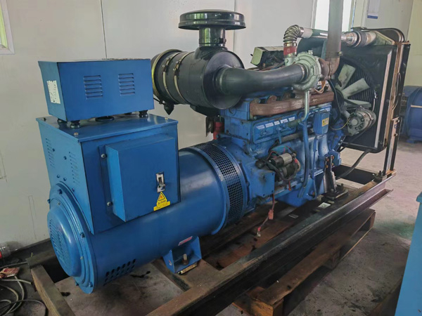 三穗100kW柴油发电机组使用多级机油有哪些优缺点？