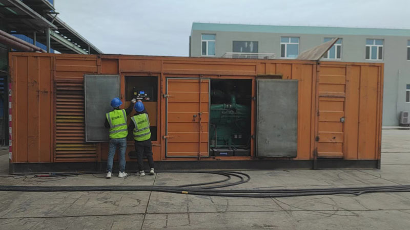 三穗如何检查柴油发电机组的机油油位?